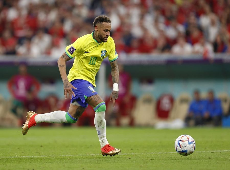 Brazil's Neymar to continue World Cup prep after MRI shows 'progress'