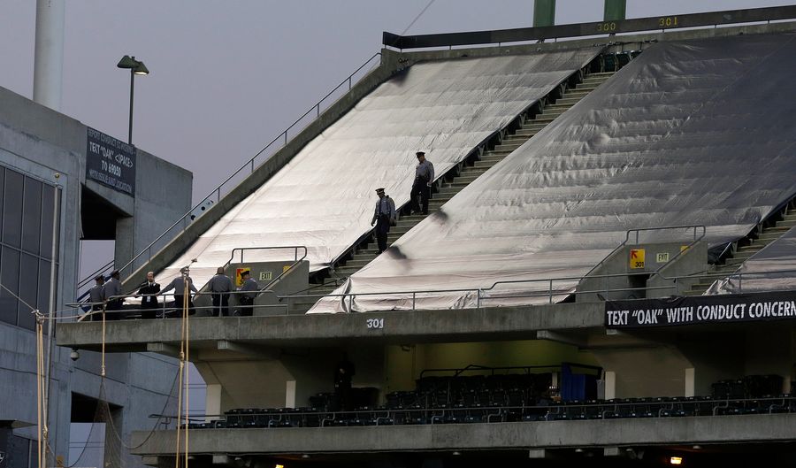 "Hero" Raiders Fan Breaks Fall Of Woman Jumping From Upper Deck
