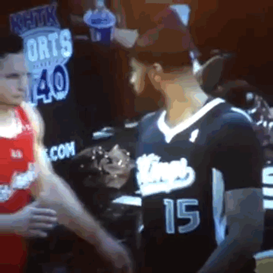 DeMarcus Cousins Continues Strict No-Handshake Policy Against Clippers