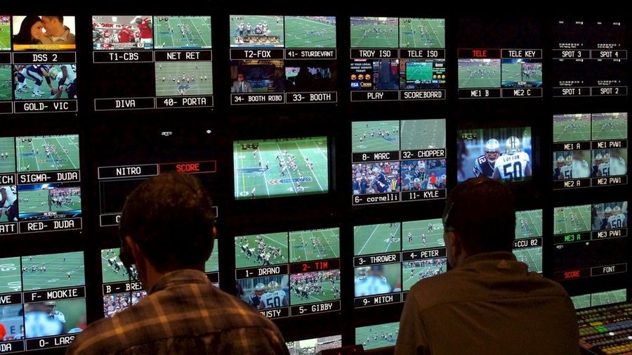 FOX NFL Sunday: Behind The Curtain