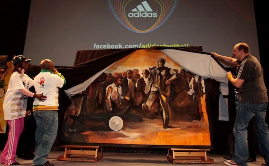 Holiday Gift Guide: Gifts For Sports Fans Who Like Art