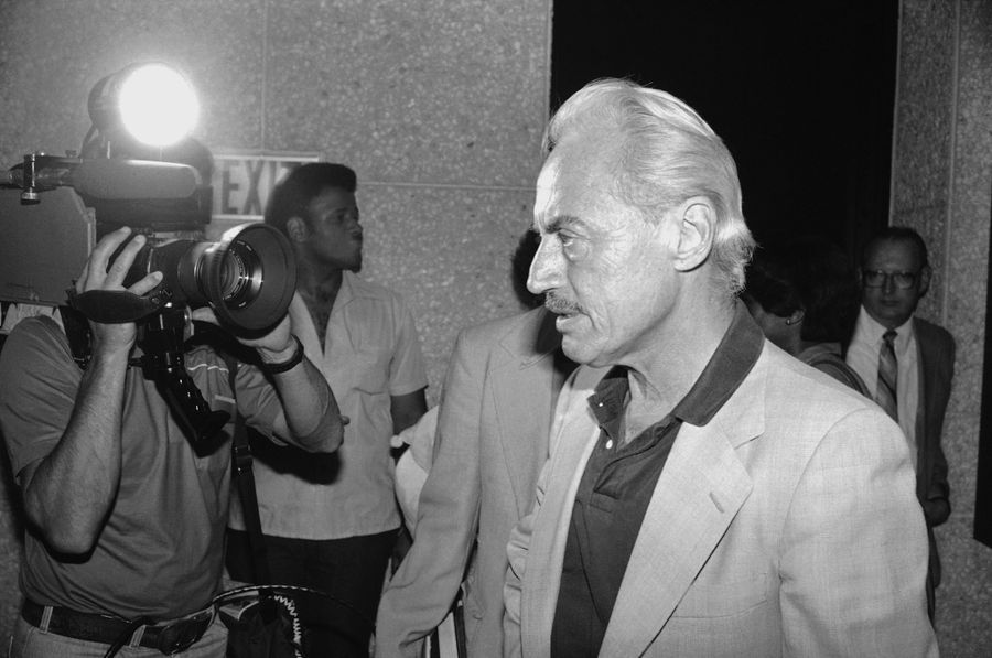 Why Marvin Miller Belongs In The Hall Of Fame