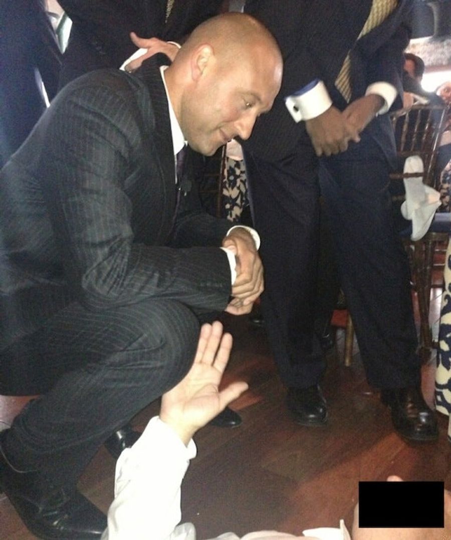 Derek Jeter Revived A Dying Man With His Handsome Face