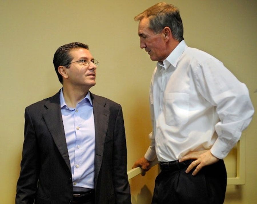 RGIII Is A Pawn In The Dan Snyder-Mike Shanahan Standoff
