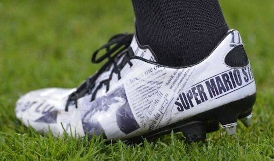 Mario Balotelli Wears Thing