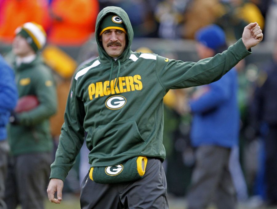 Aaron Rodgers Is Back For A Win-And-In Week 17 Game