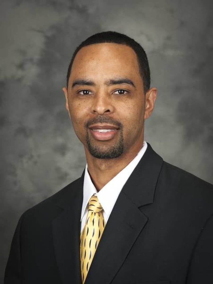 Suit: Arizona Coach Sent Dick Pic To Player's Mom