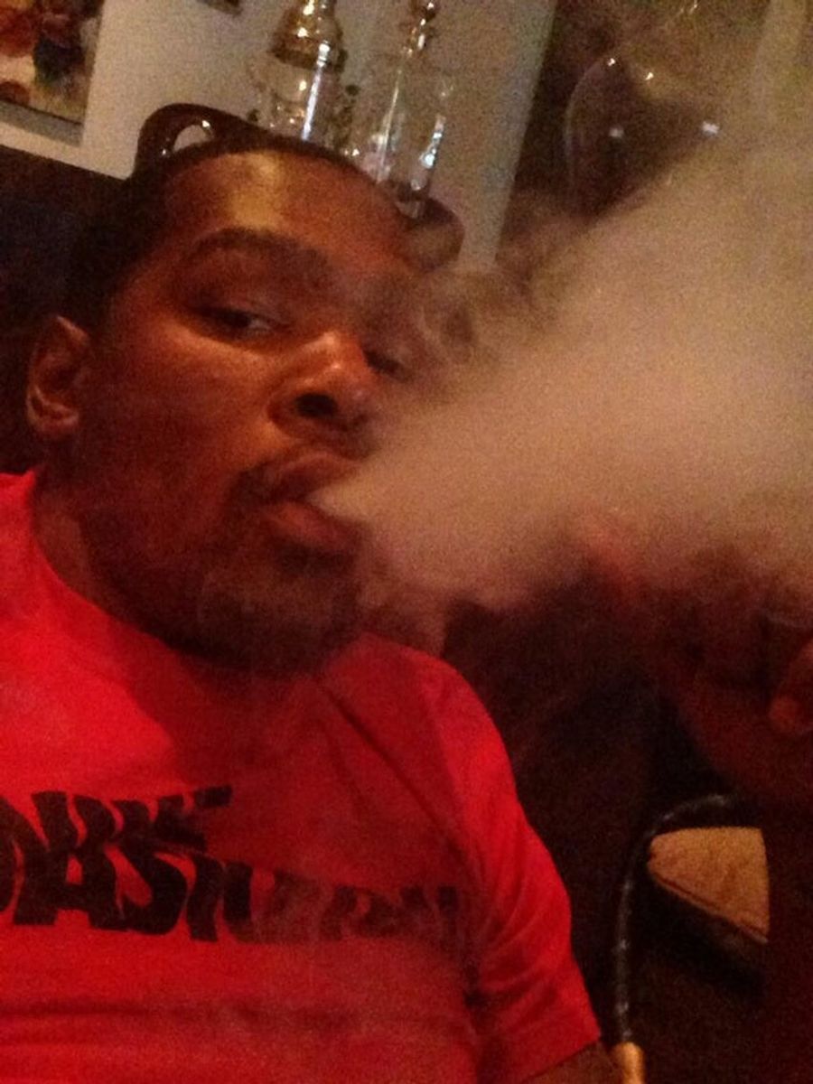 Kevin Durant Tweets Smoking Selfie, Deletes It, Says He Was Hacked