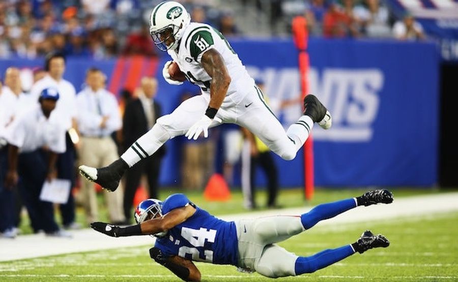 Witness: Kellen Winslow Was Jerkin' It In His Car Before Pot Arrest