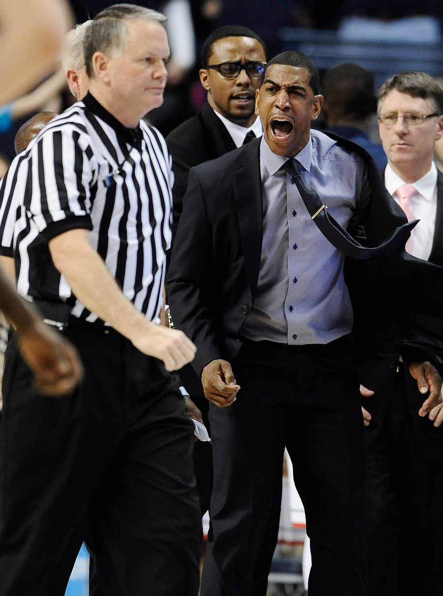 UConn Coach Kevin Ollie Flips His Shit After Uncalled Foul