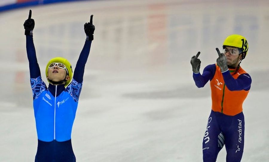This Is The Best Speed Skating Photo Of All Time