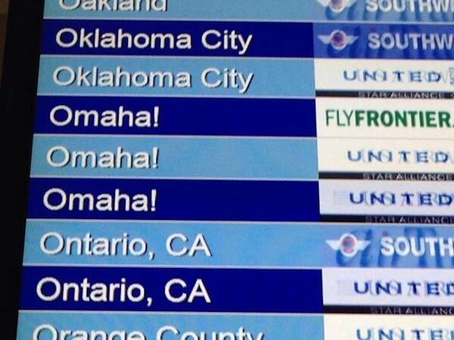 Denver Airport Has Flights To Peyton Manning's "Omaha!"