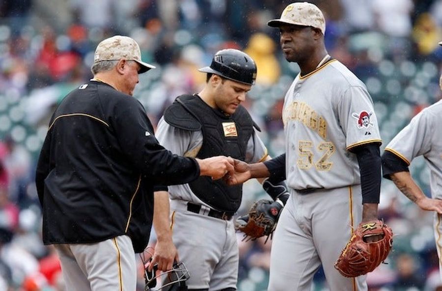 When Should Managers Pull Their Starting Pitchers?