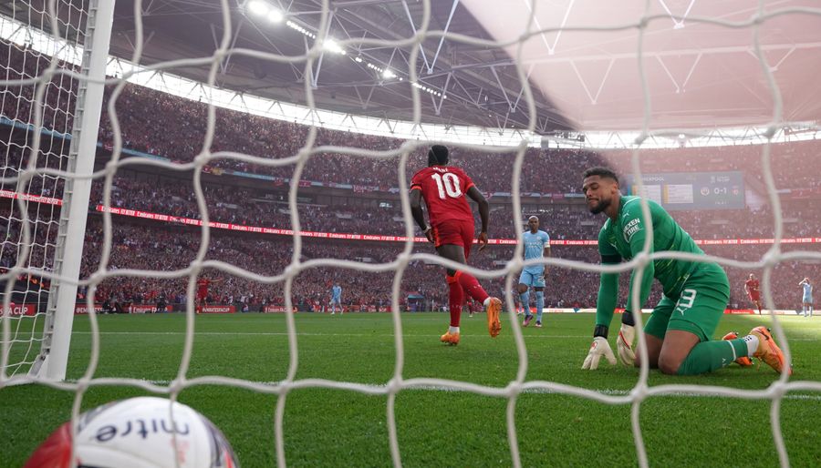 The USMNT is crafty in the middle but dangerous at both ends… to themselves