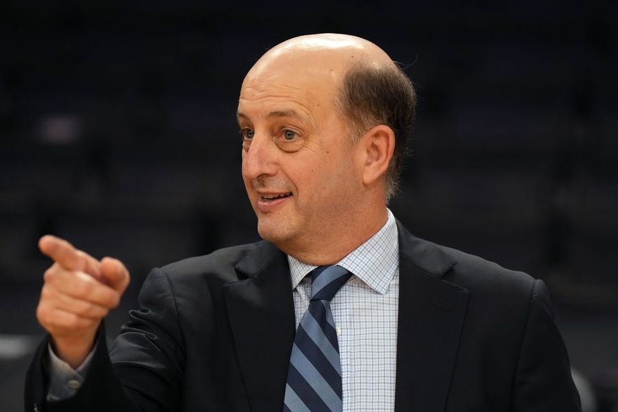 NBA: New York Knicks at Los Angeles Lakers