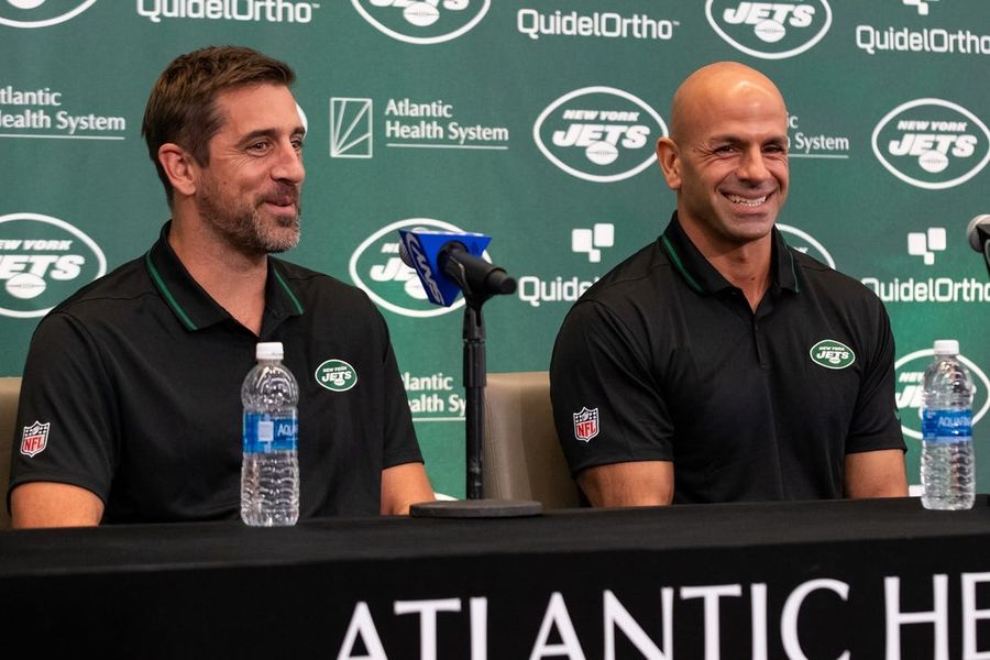 Jets coach, Aaron Rodgers 'on the exact same page'