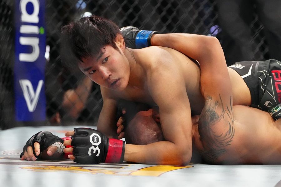 UFC Fight Night: Tatsuro Taira uses rare submission to finish Hyun Sung Park