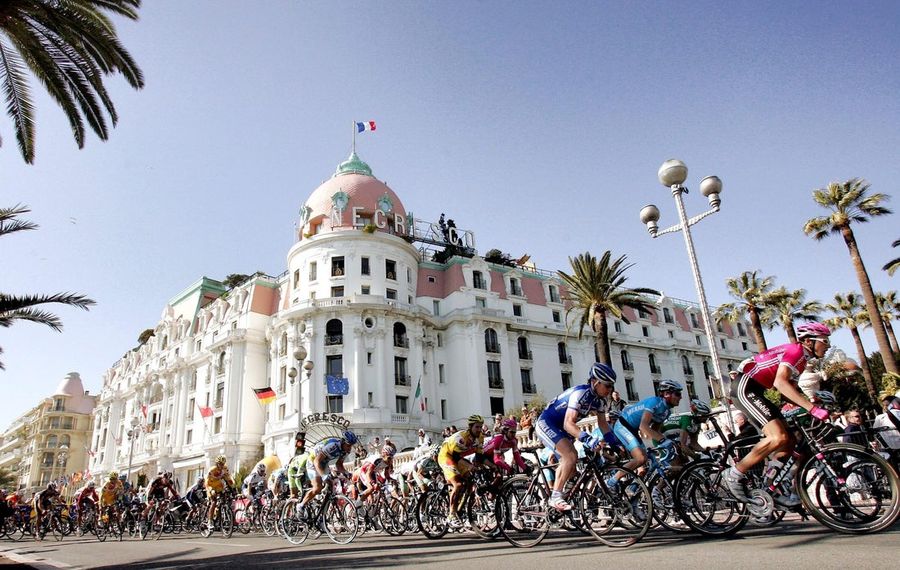 Demi Vollering climbs way to second Tour de France Femmes title