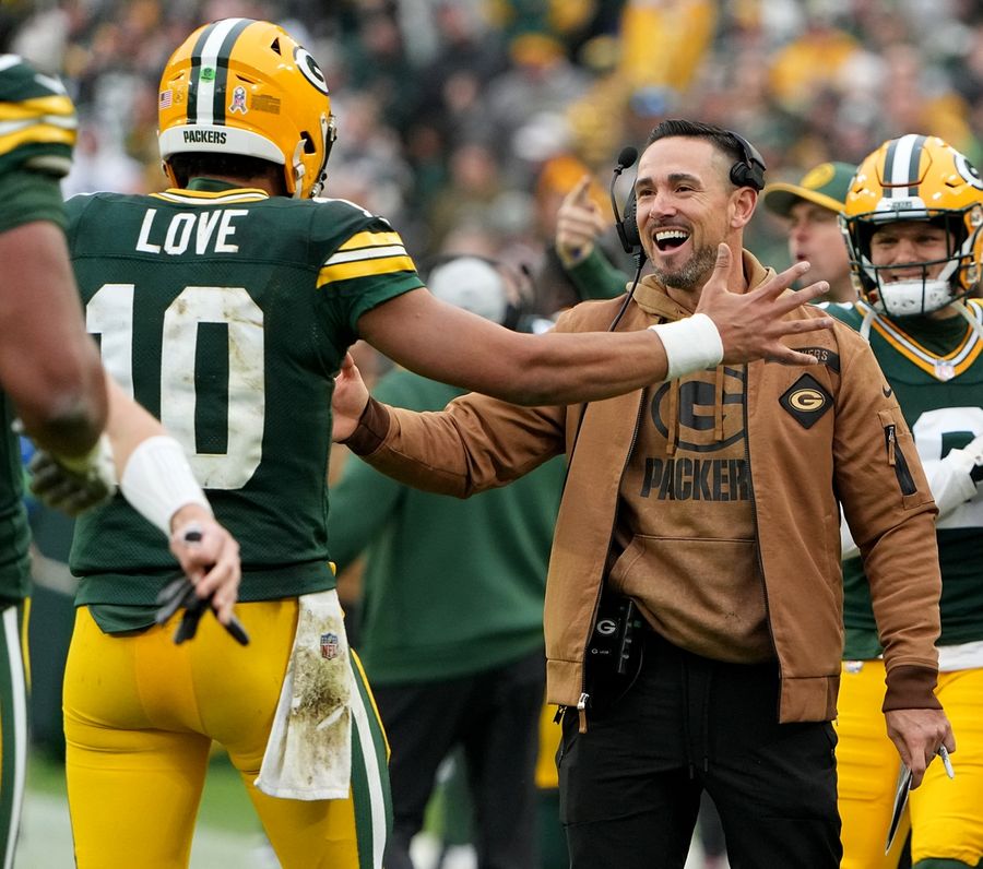 NFL: Los Angeles Rams at Green Bay Packers