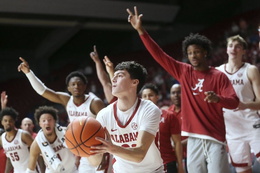 Jury rules NY Times defamed former Alabama player
