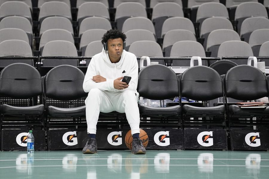 Timberwolves G Jaylen Clark autorizado para jugar después de perderse la temporada pasada