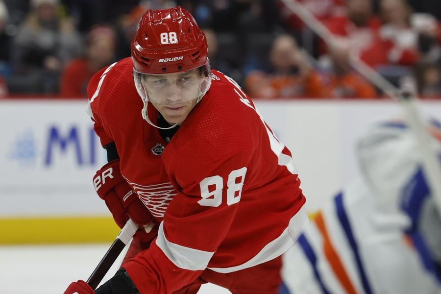 Red Wings F Patrick Kane (upper body) returns to practice