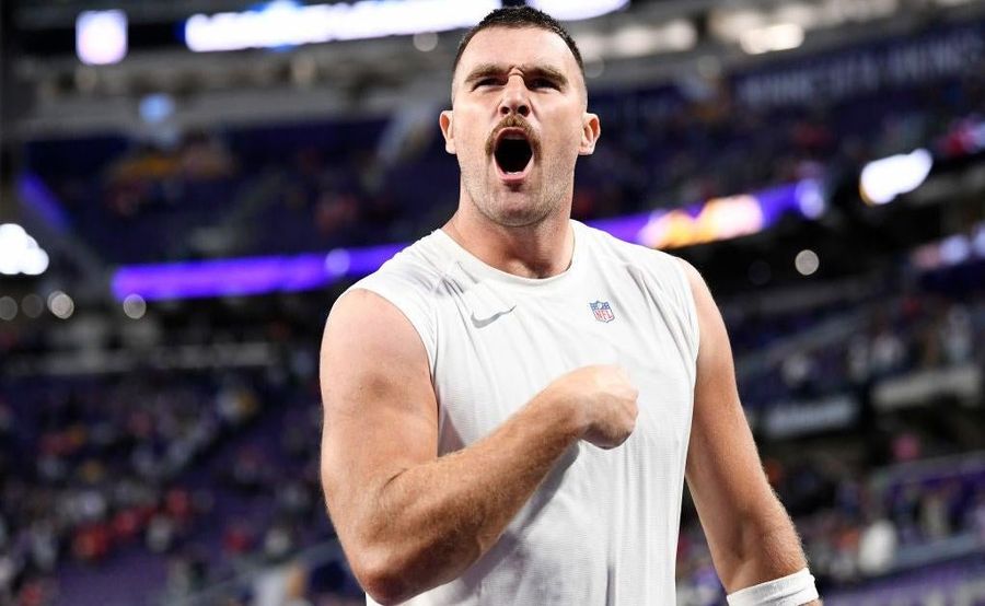 What Travis Kelce and Aaron Rodgers can debate instead of the vaccine