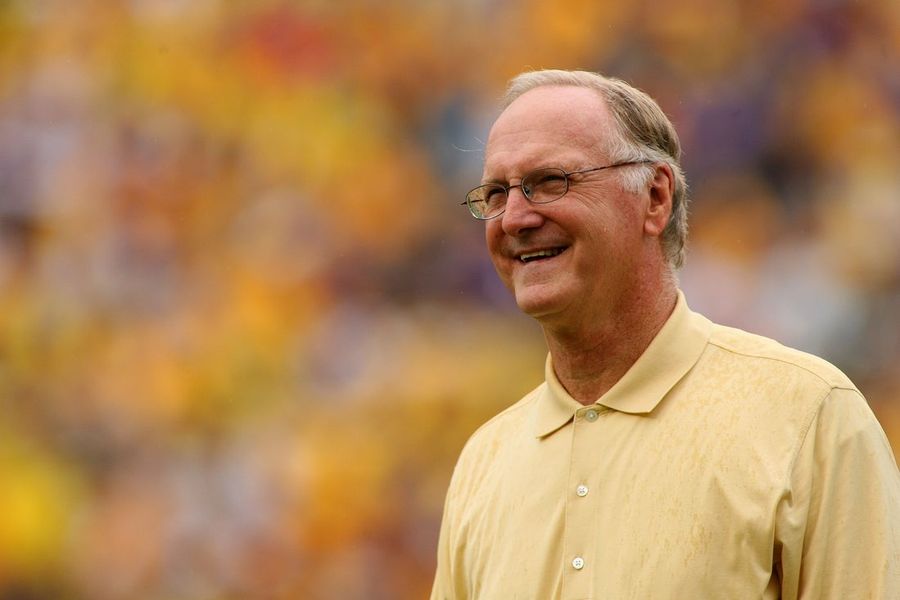 Jerry Stovall, LSU great and Heisman runner-up, dies at 85