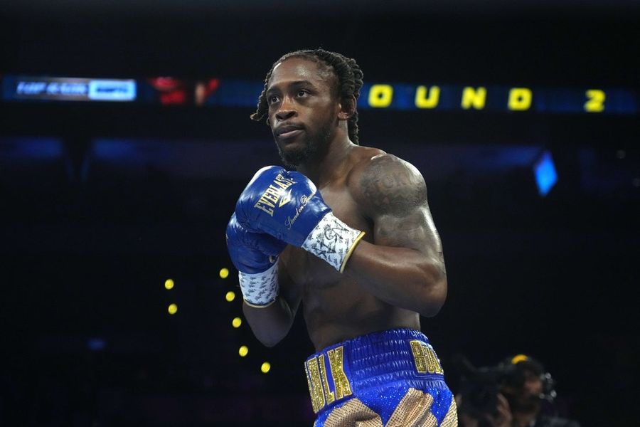 Keyshawn Davis withdraws from welterweight title bout with Devin Haney