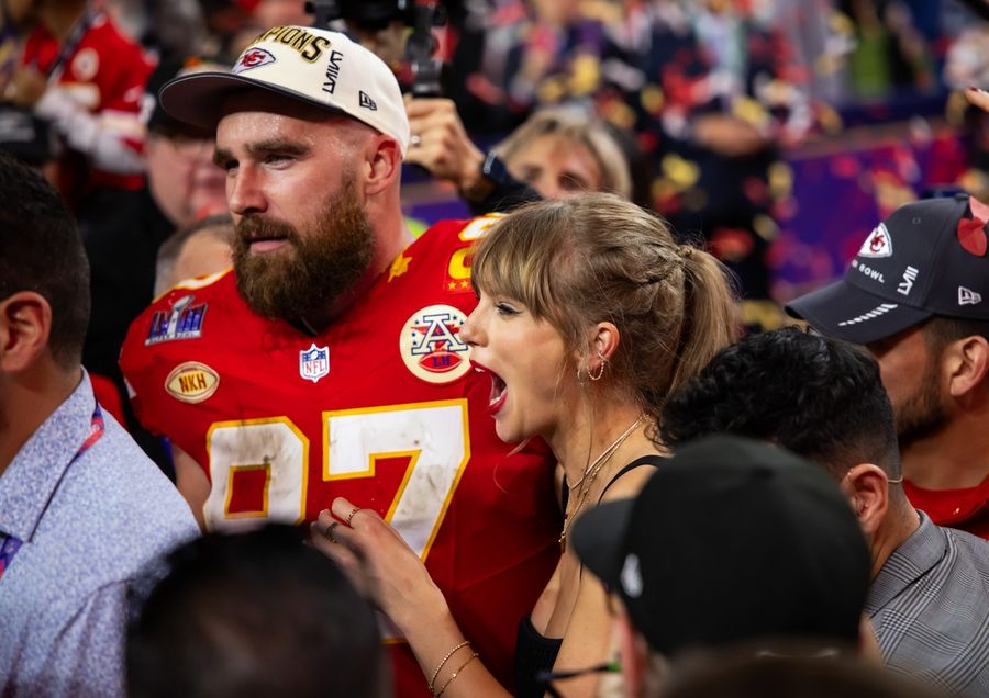 Chiefs' Travis Kelce buys stake of aptly named race horse