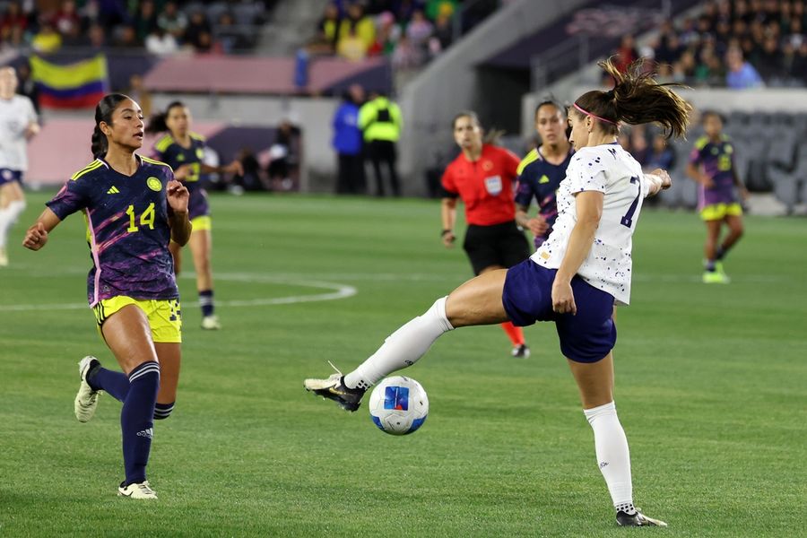 Racing Louisville sign D Angela Baron