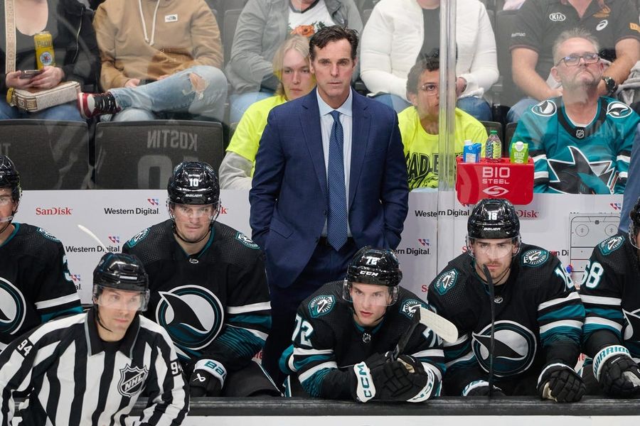 Penguins hire David Quinn as assistant coach