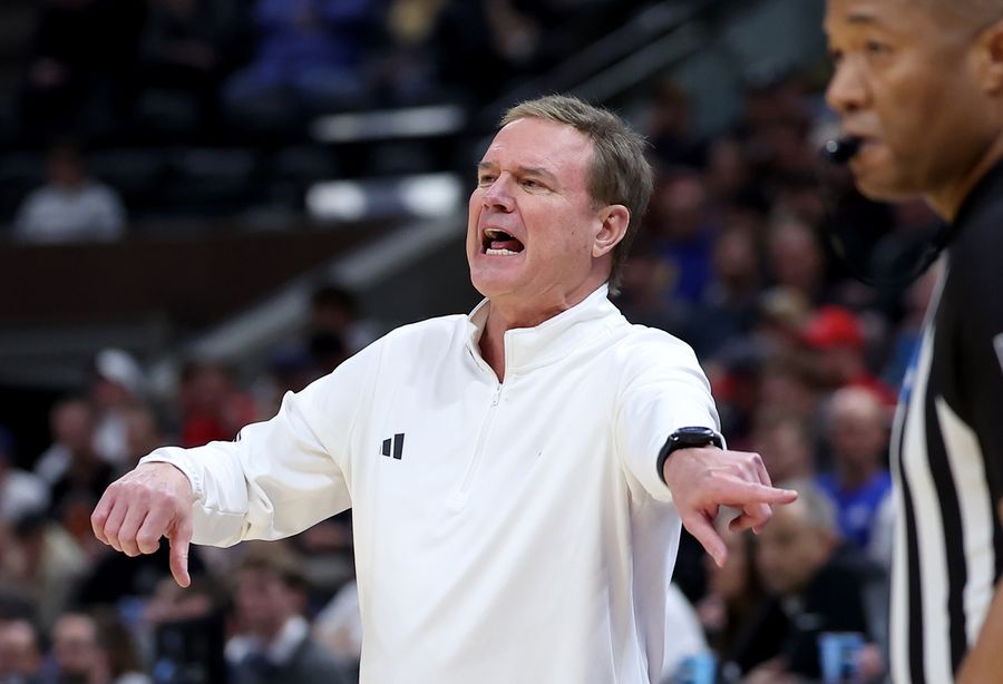 NCAA Basketball: NCAA Tournament Second Round-Gonzaga vs Kansas