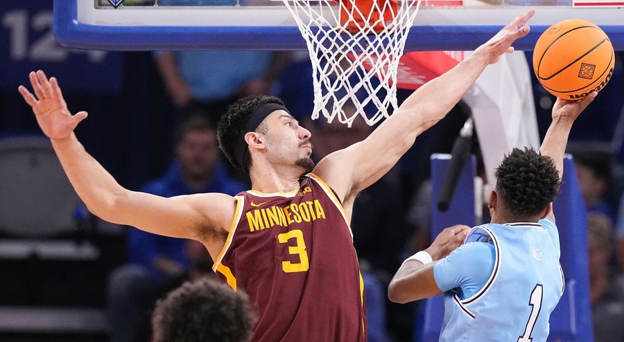 Minnesota faces Oral Roberts, looks to veterans for leadership