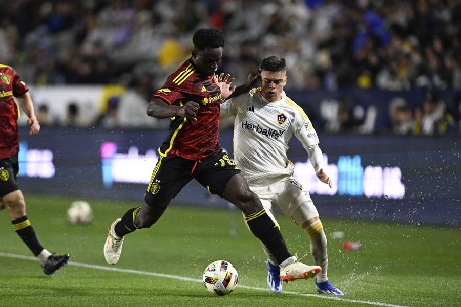 MLS: Seattle Sounders FC at LA Galaxy