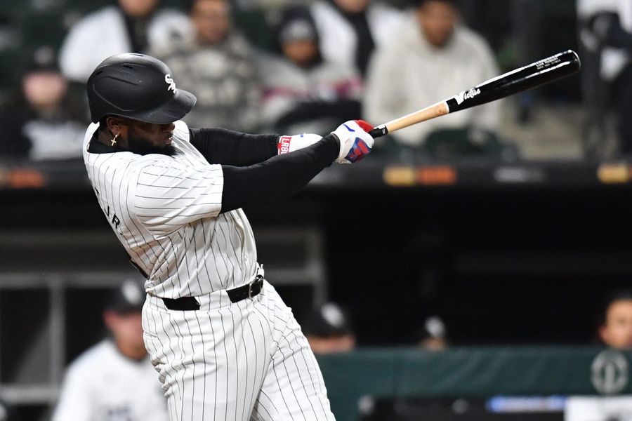 MLB: Atlanta Braves at Chicago White Sox