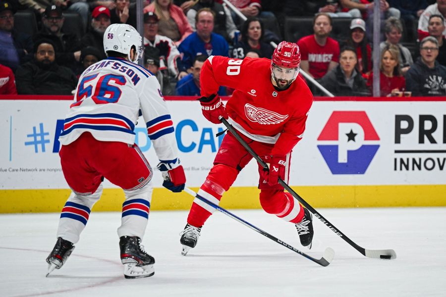 Red Wings firma al RFA Joe Veleno con un contrato de 2 años