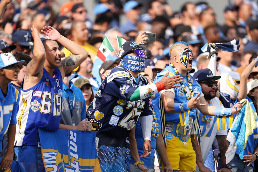 Per usual, Chargers find a way to gift-wrap win for the opponent