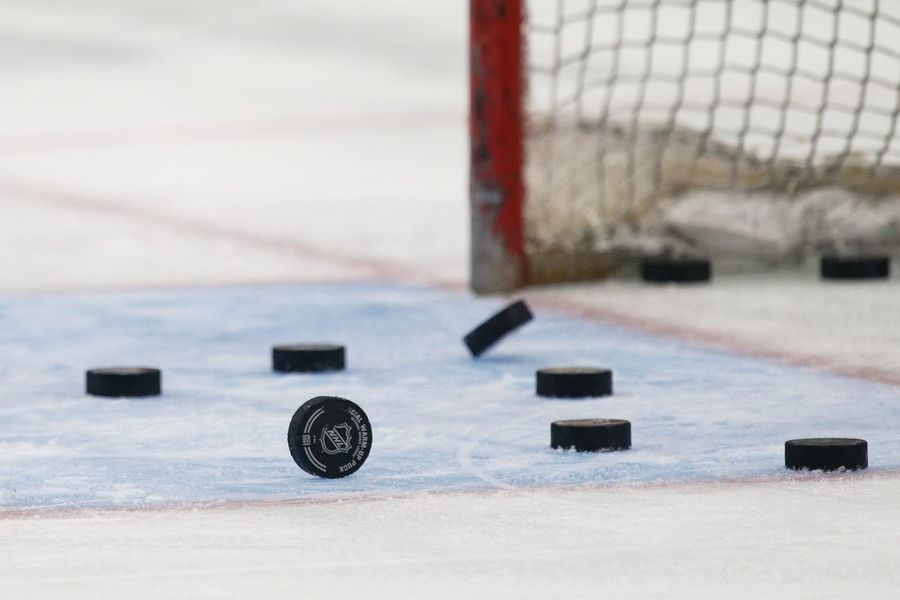 NHL: Nashville Predators at Chicago Blackhawks