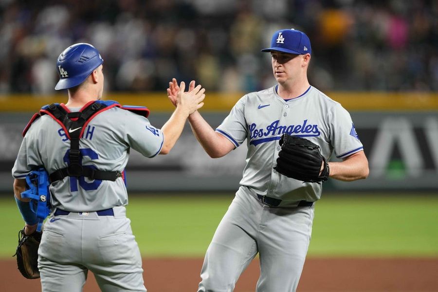 Dodgers activate closer Evan Phillips