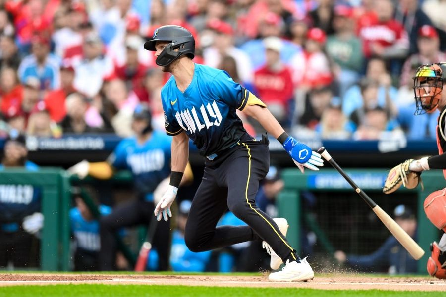 MLB: San Francisco Giants at Philadelphia Phillies
