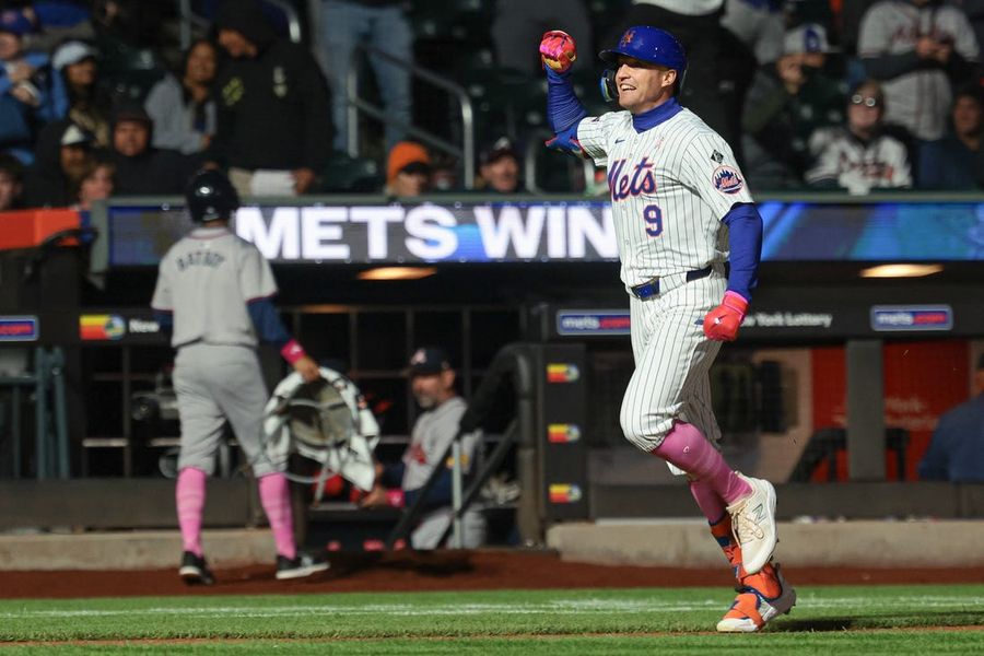 MLB: Atlanta Braves at New York Mets