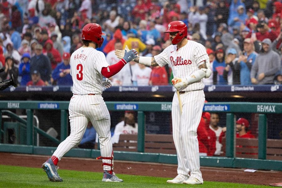 Bryce Harper's three RBIs power Phillies past Mets