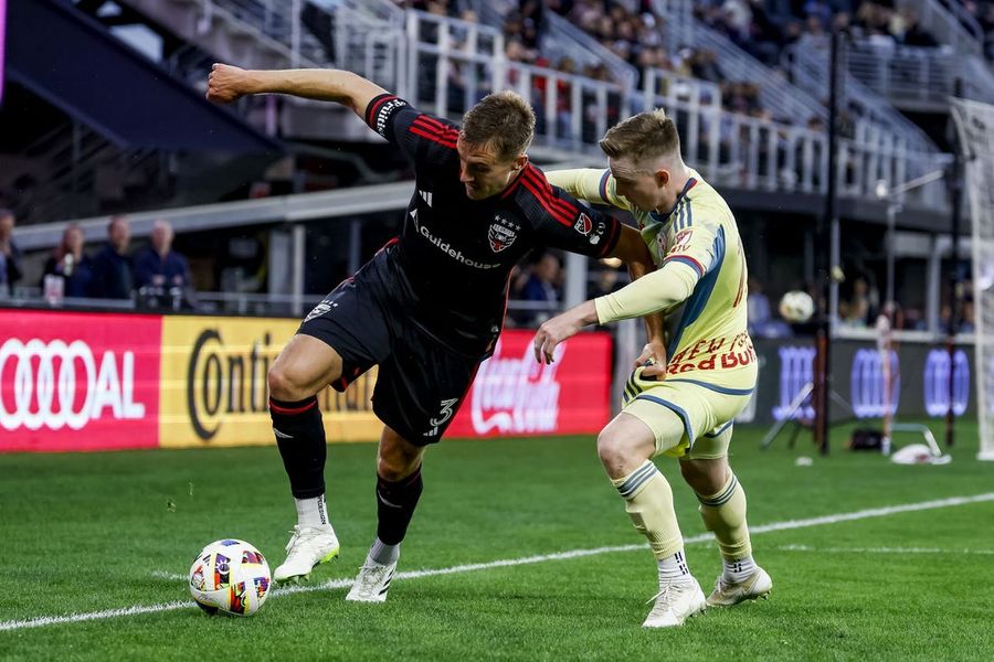 MLS: New York Red Bulls at D.C. United