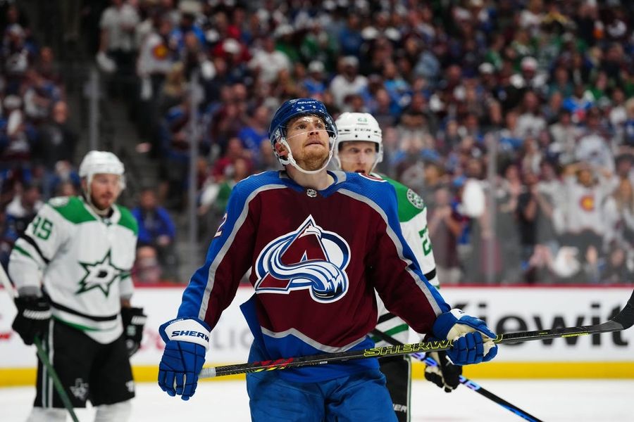 Avalanche F Artturi Lehkonen to have shoulder surgery