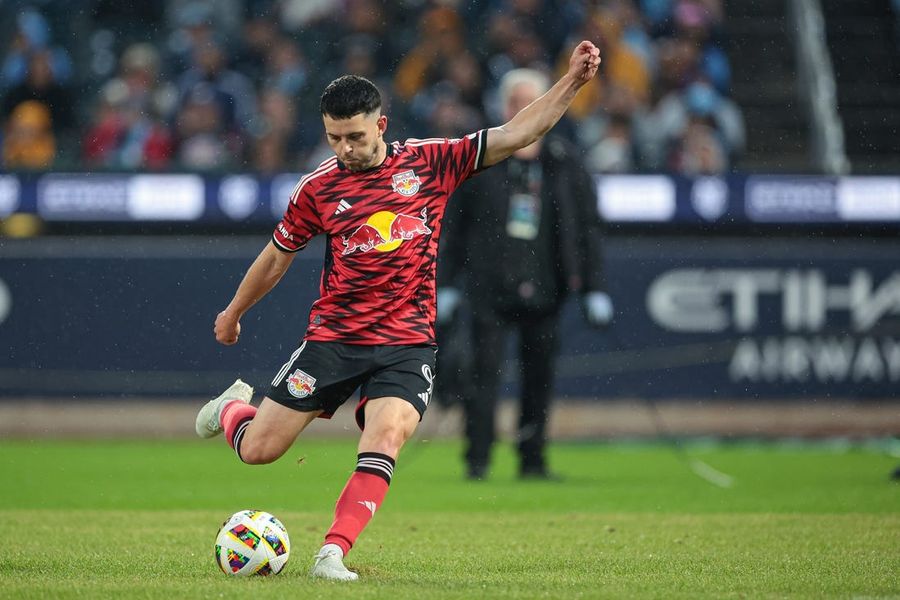 MLS: New York Red Bulls at New York City FC