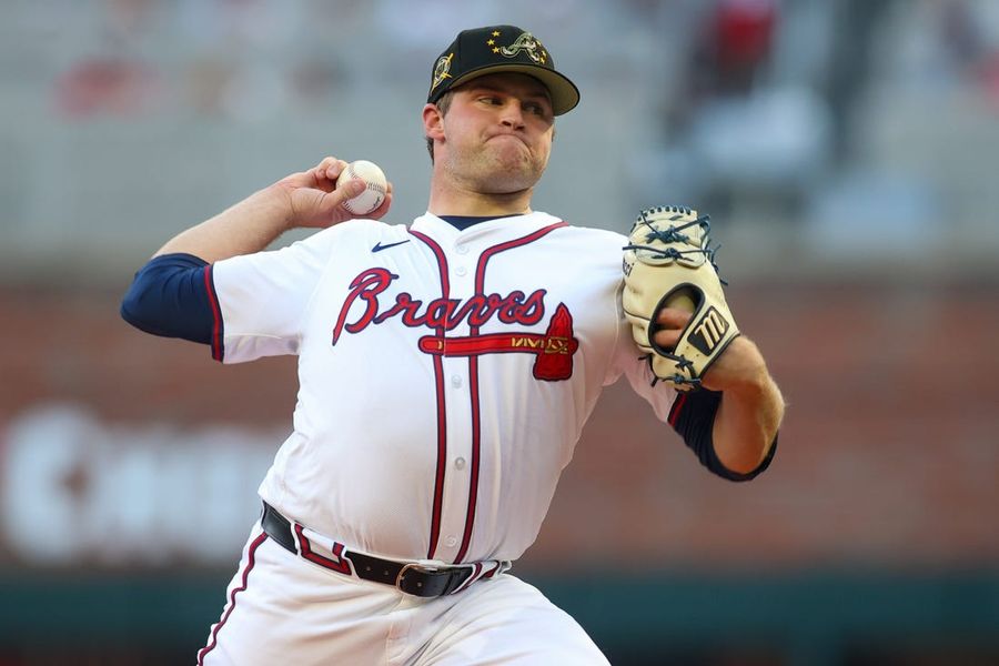 Los Bravos eliminan a Chris Sale y llaman a Bryce Elder como titular contra los D-backs