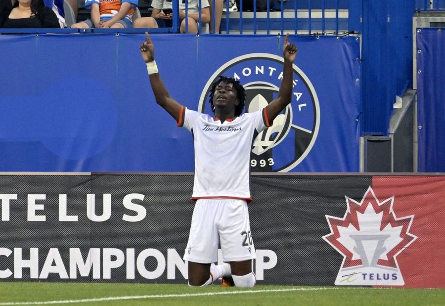 Whitecaps acquire Canadian F Kwasi Poku