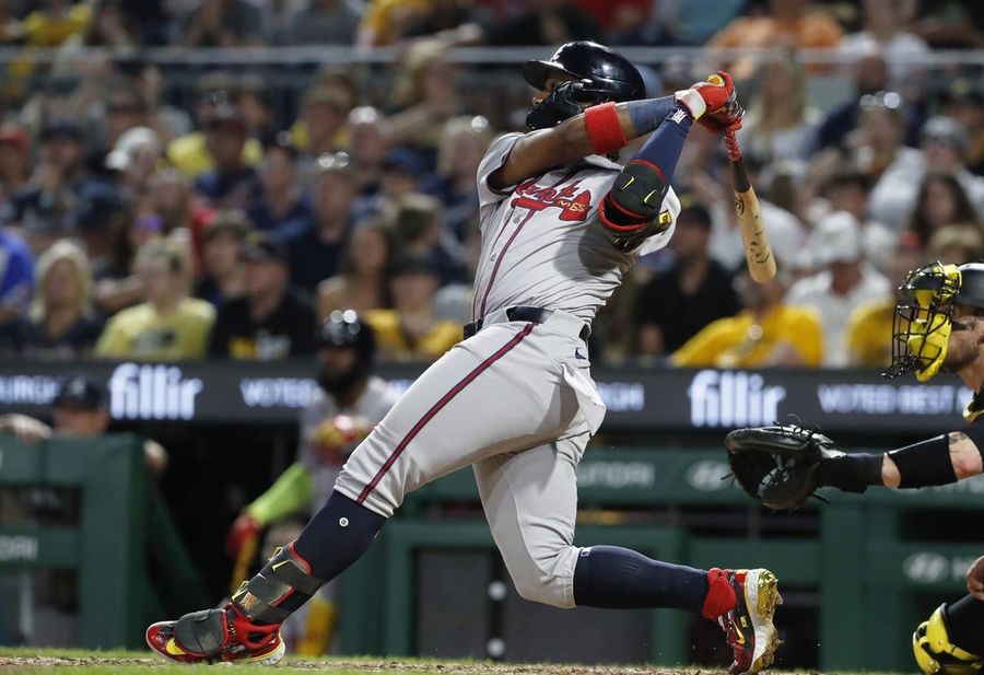 Braves OF Ronald Acuna Jr. tears ACL, done for season
