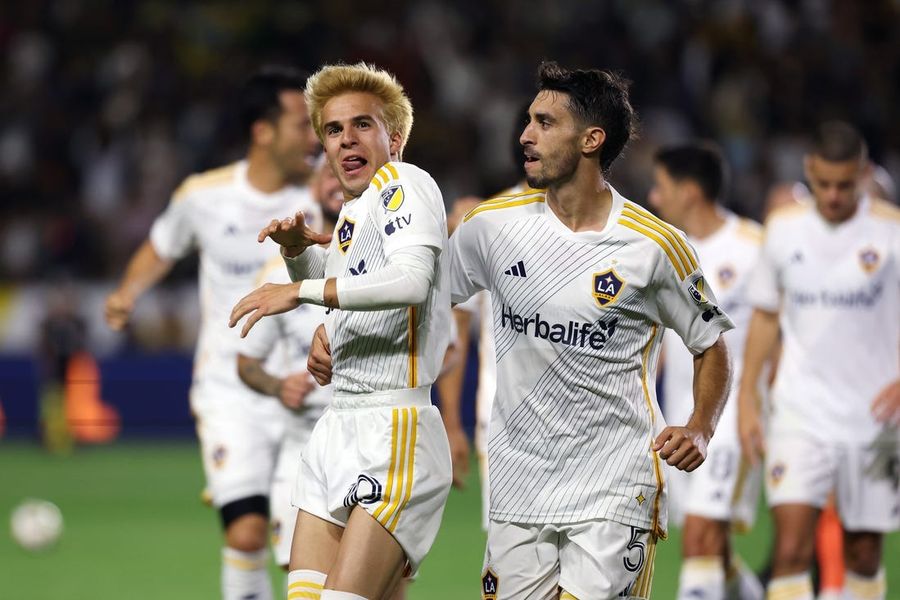 Facing FC Dallas, Galaxy aim to remain unbeaten at home